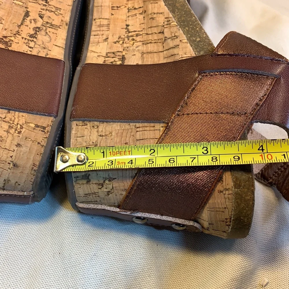 Corkys almost NEW cork wedge sandals